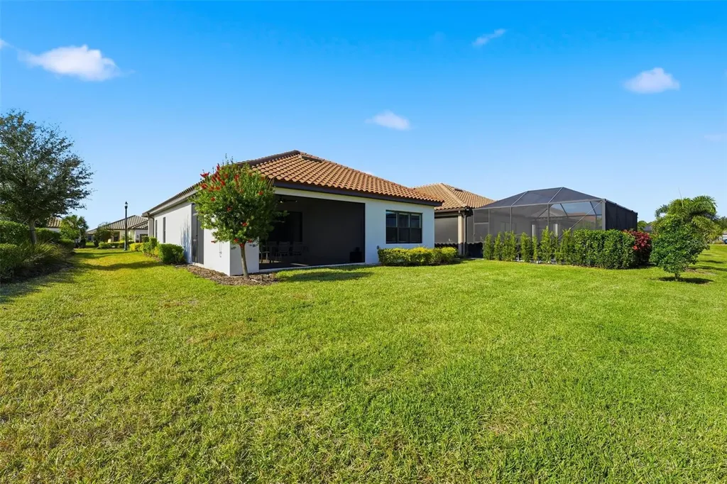 11104 Devonbridge Drive Palmetto FL 34221