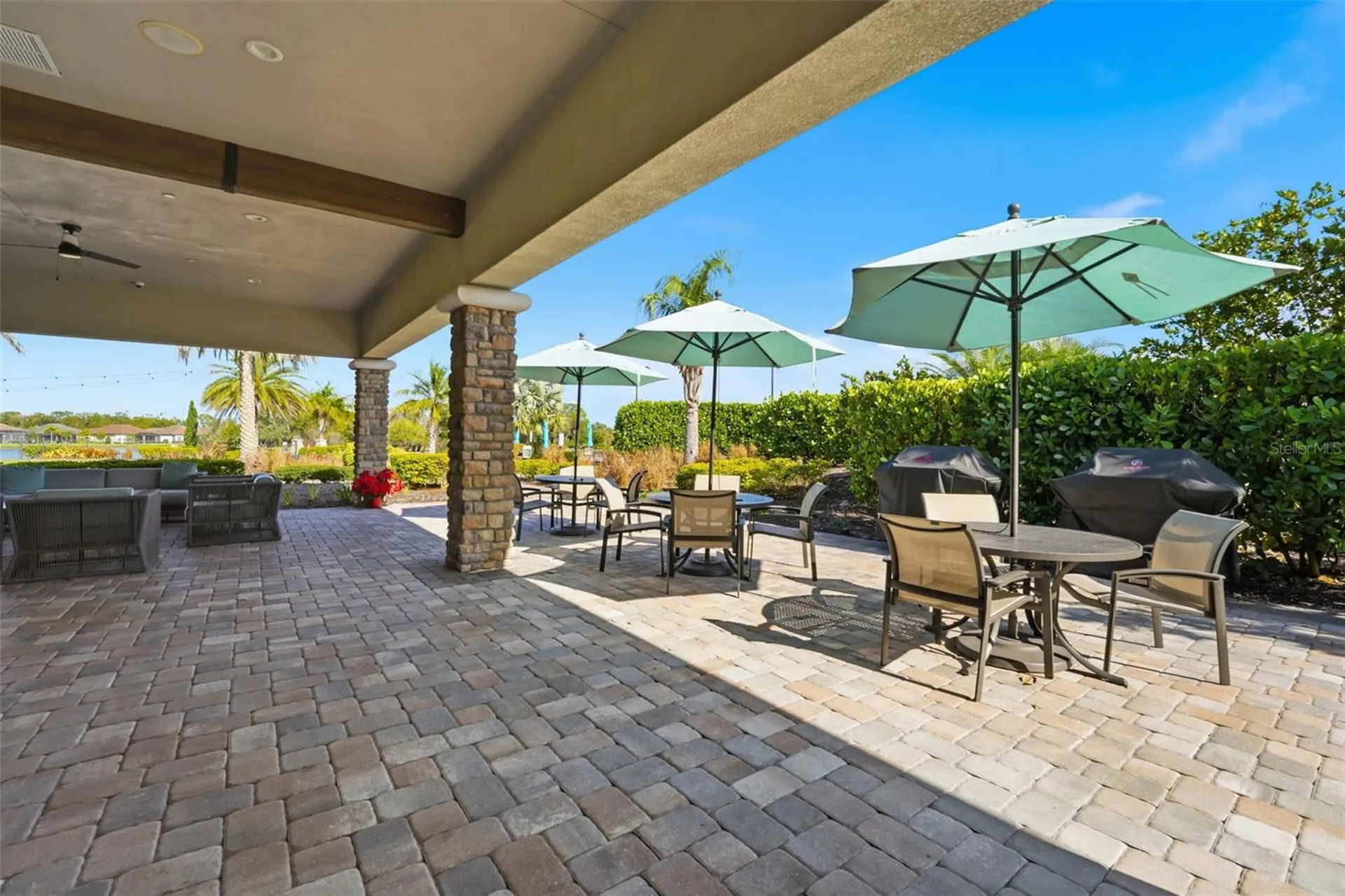 11104 Devonbridge Drive Palmetto FL 34221