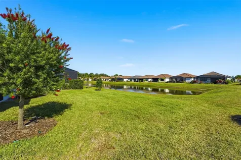 11104 Devonbridge Drive Palmetto FL 34221