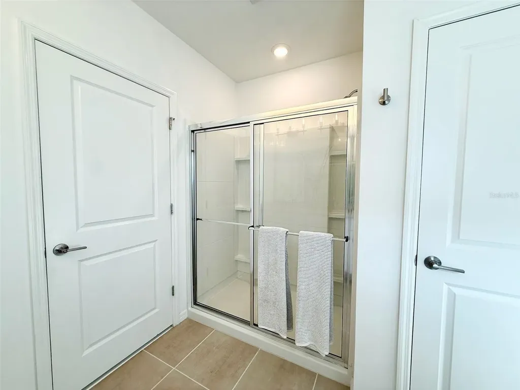 1126 Calico Pointe Circle Groveland FL 34736