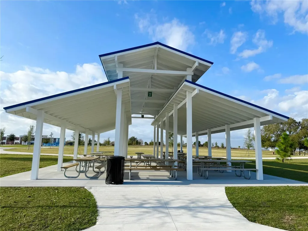1126 Calico Pointe Circle Groveland FL 34736