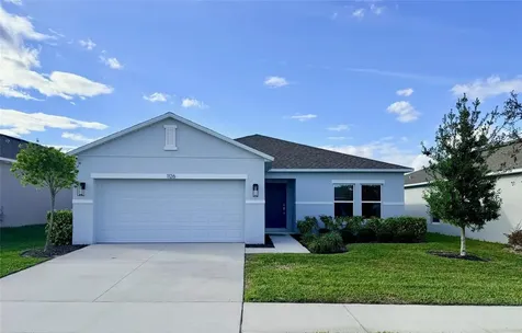 1126 Calico Pointe Circle Groveland FL 34736