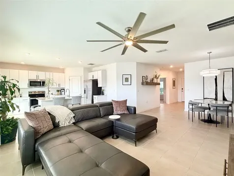 1126 Calico Pointe Circle Groveland FL 34736