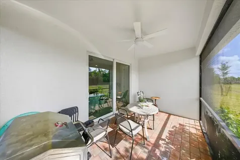 1074 Enbrook Loop Naples FL 34114