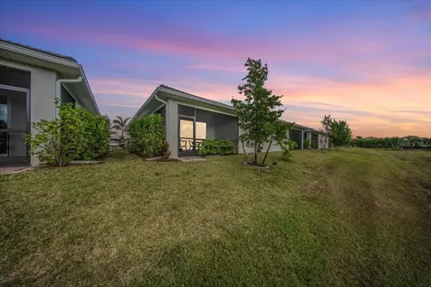 1074 Enbrook Loop Naples FL 34114