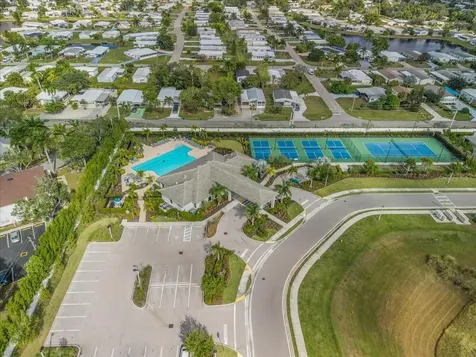 1074 Enbrook Loop Naples FL 34114