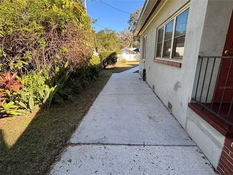1230 S Orange Avenue Bartow FL 33830