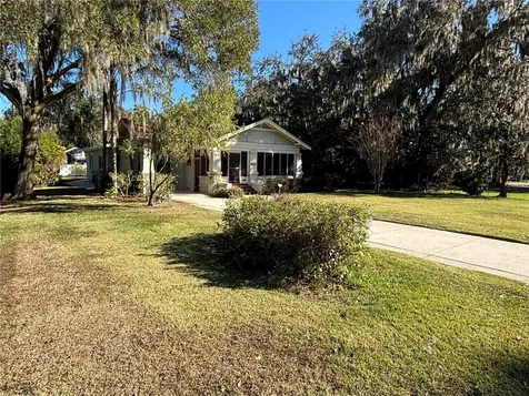 1230 S Orange Avenue Bartow FL 33830