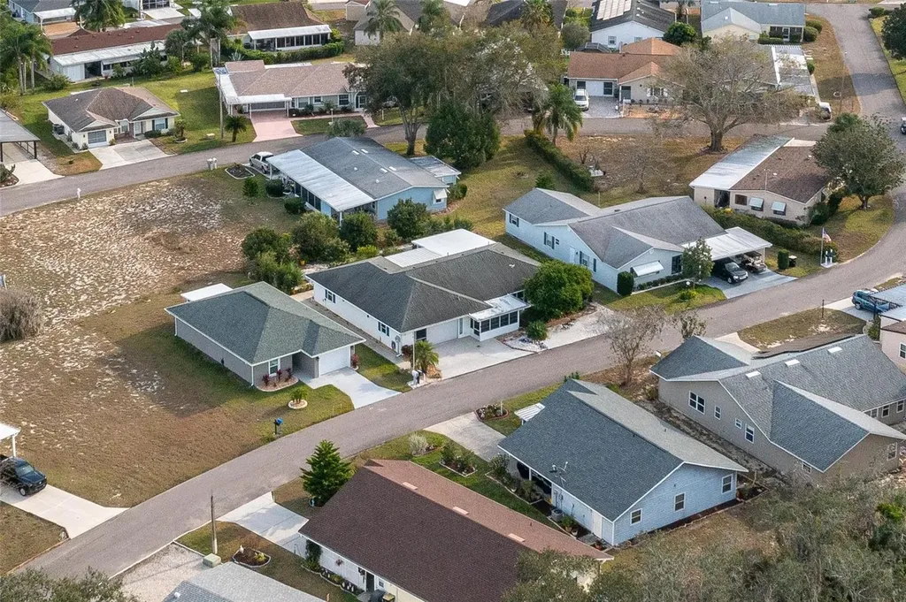 7040 Tamarind Drive Lake Wales FL 33898