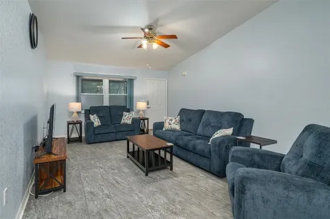 7040 Tamarind Drive Lake Wales FL 33898