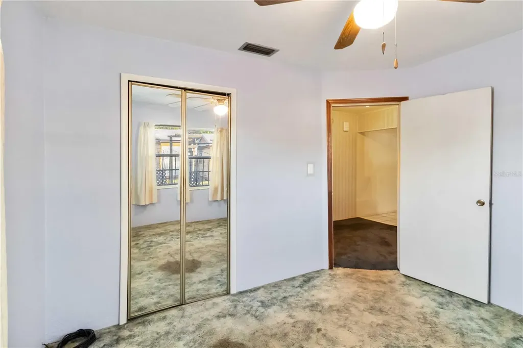 2529 W Crest Avenue Tampa FL 33614