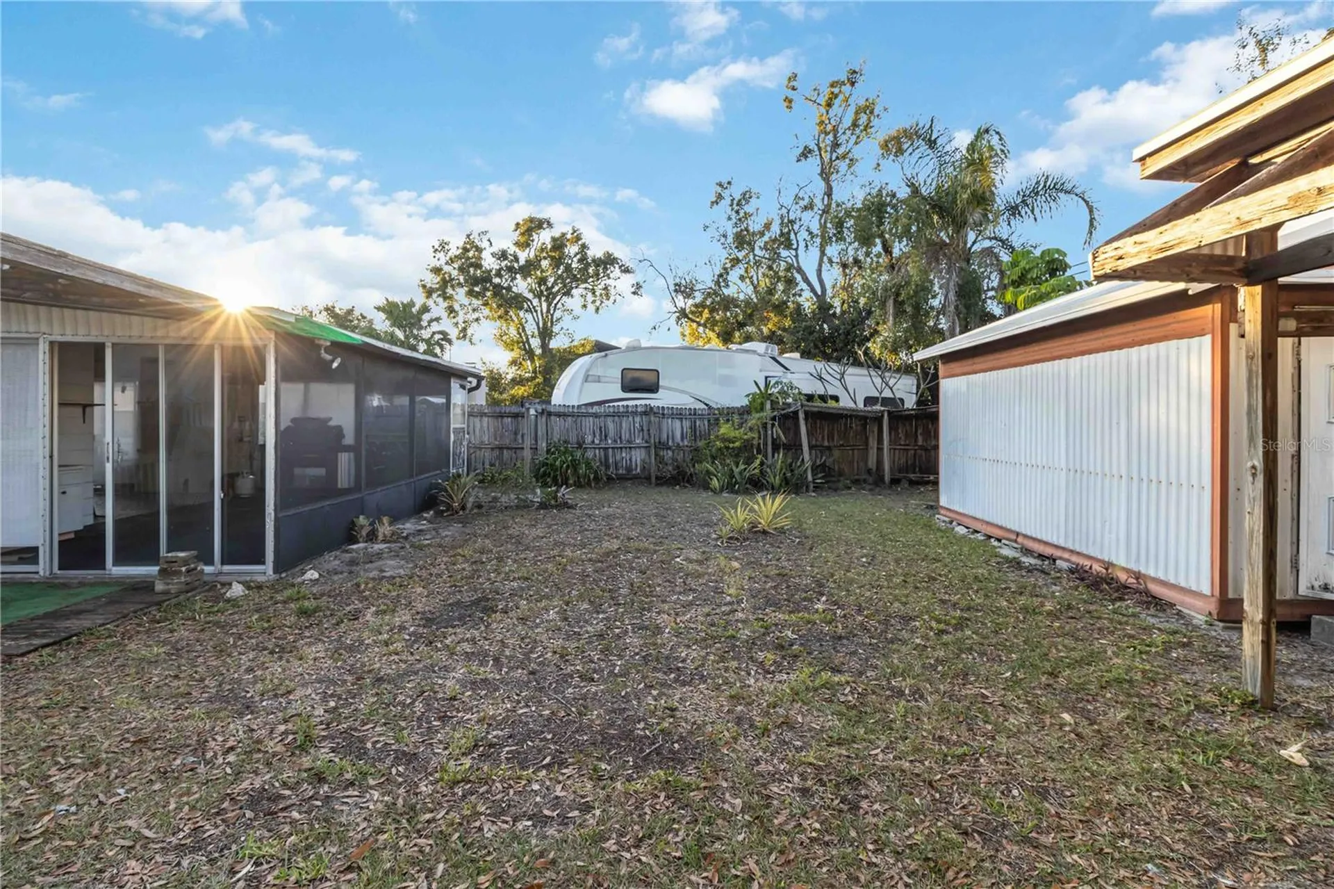 2529 W Crest Avenue Tampa FL 33614