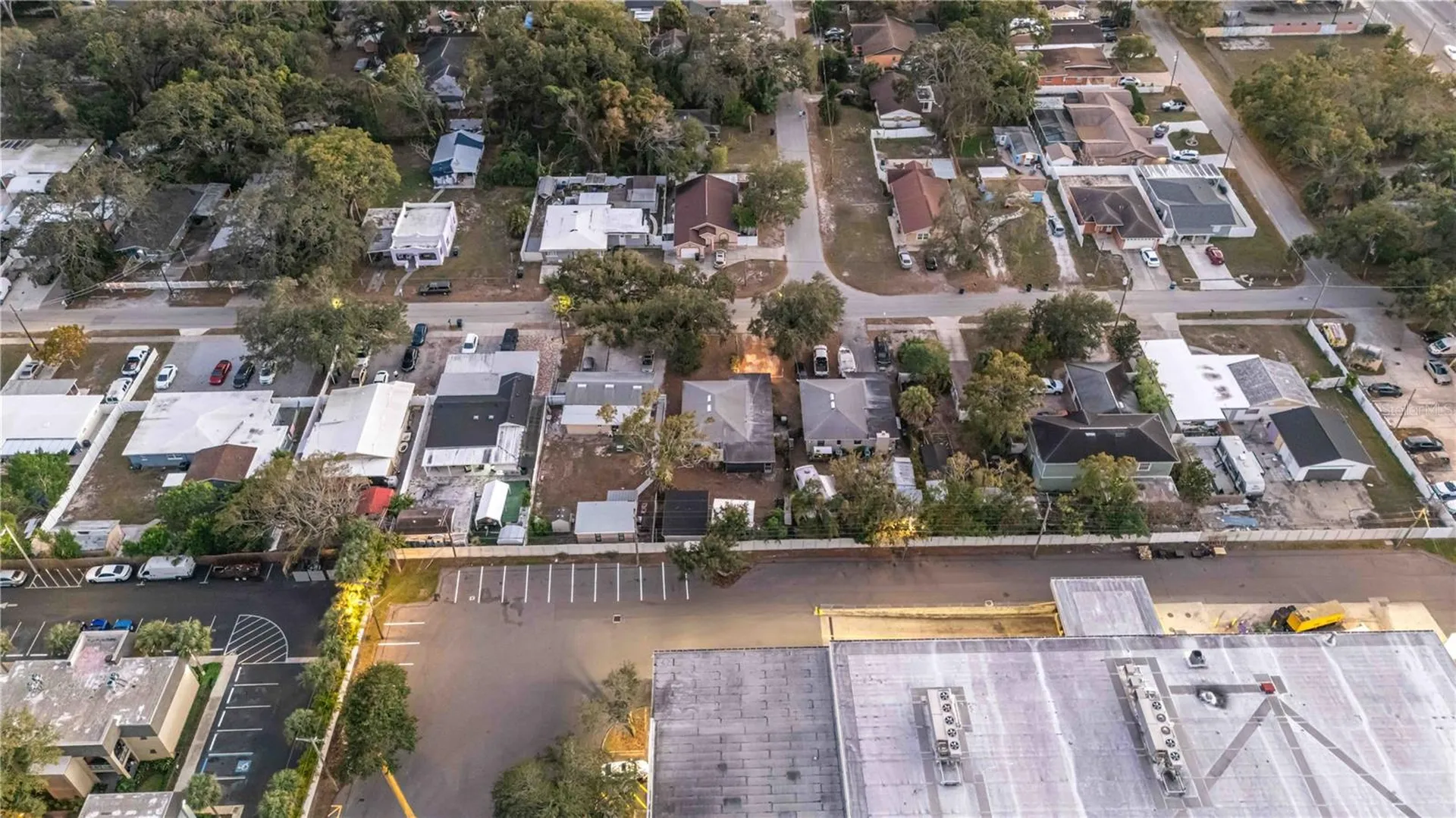 2529 W Crest Avenue Tampa FL 33614