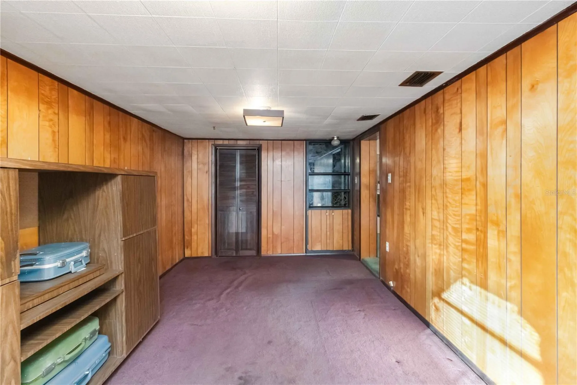 2529 W Crest Avenue Tampa FL 33614