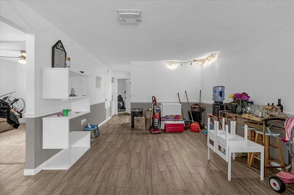 1267 Woodman Way Orlando FL 32818