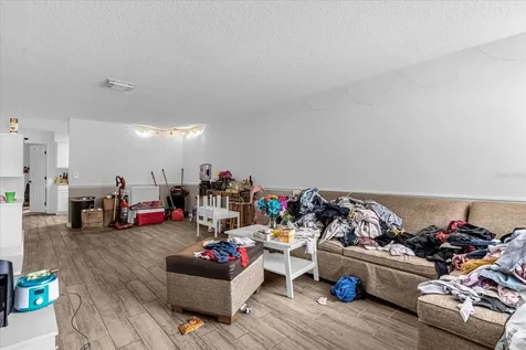 1267 Woodman Way Orlando FL 32818