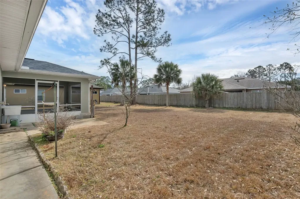 36 Pine Hill Lane Palm Coast FL 32164