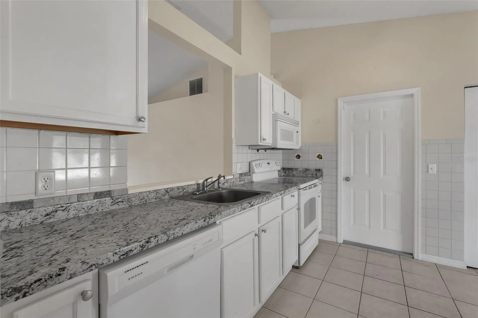 36 Pine Hill Lane Palm Coast FL 32164