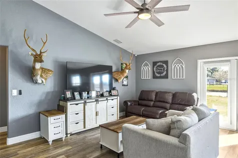 533 Seven Oaks Mulberry FL 33860