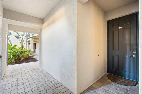 16904 Vardon Terrace Bradenton FL 34211