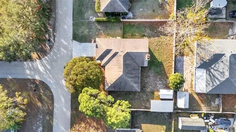 130 Bergen Circle Auburndale FL 33823