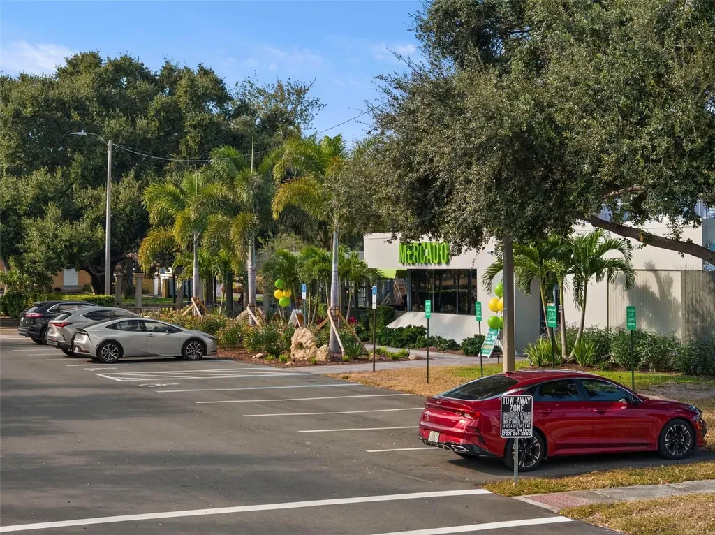 5999 Central Avenue St Petersburg FL 33710