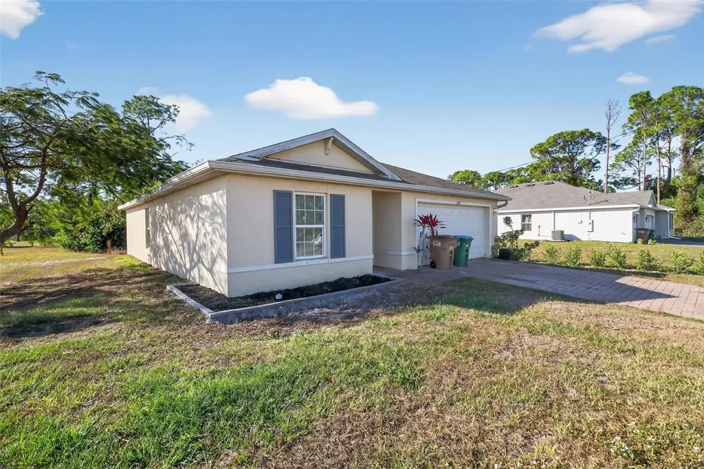 1124 NE 36th Street Cape Coral FL 33909