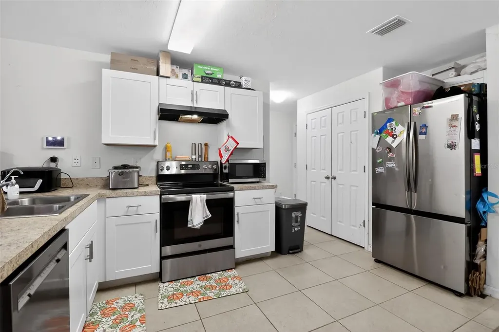 1124 NE 36th Street Cape Coral FL 33909