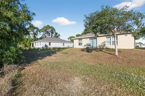 1124 NE 36th Street Cape Coral FL 33909