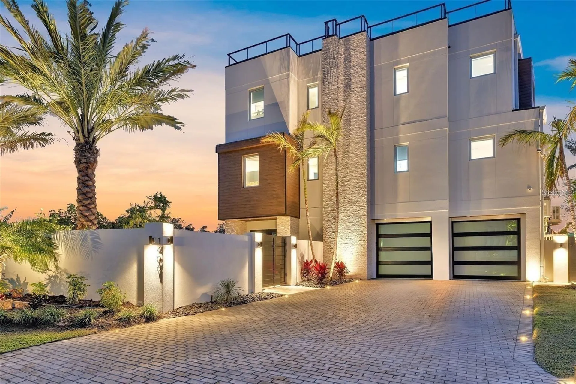 1406 Tangier Way Sarasota FL 34239