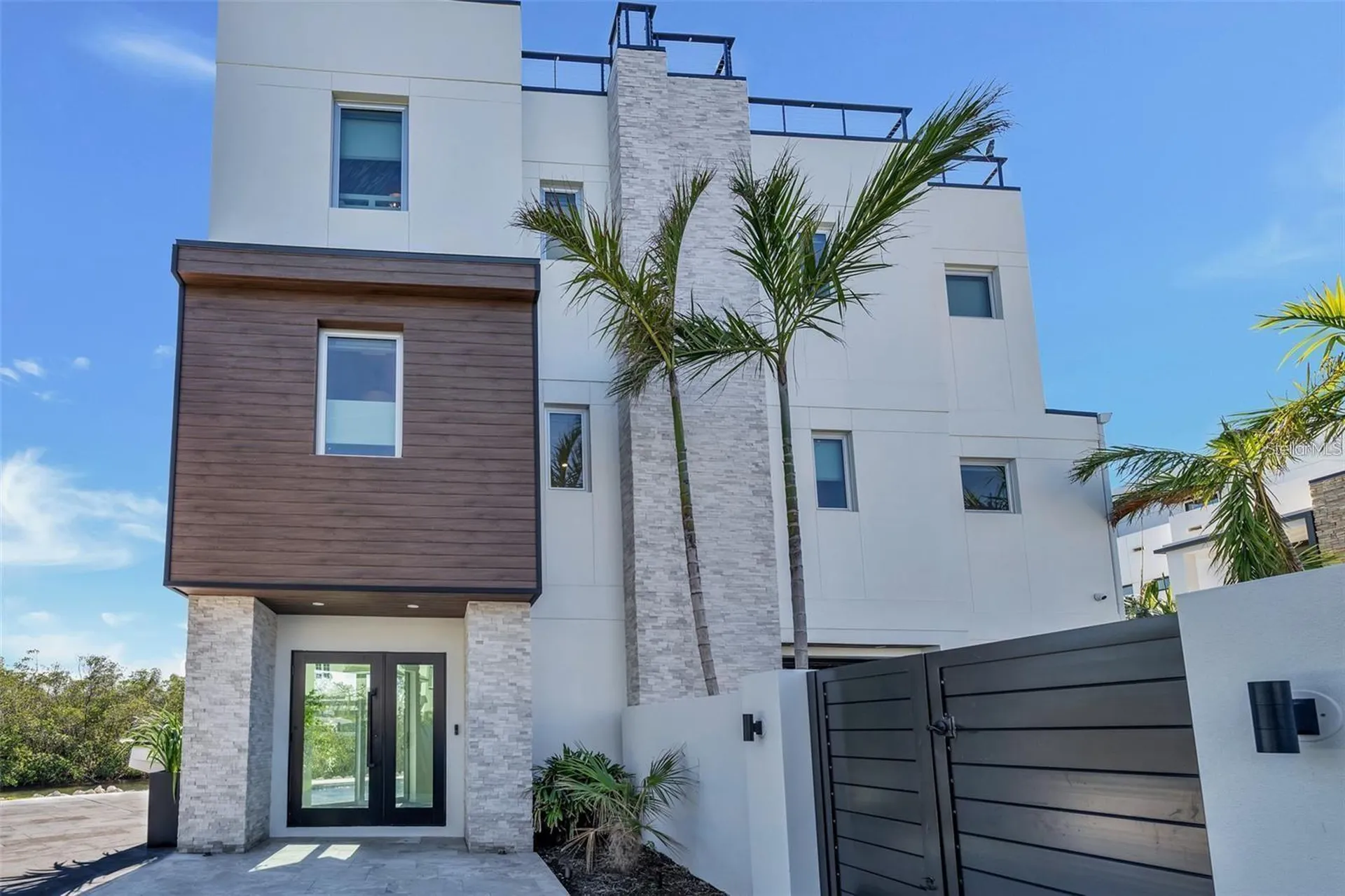 1406 Tangier Way Sarasota FL 34239