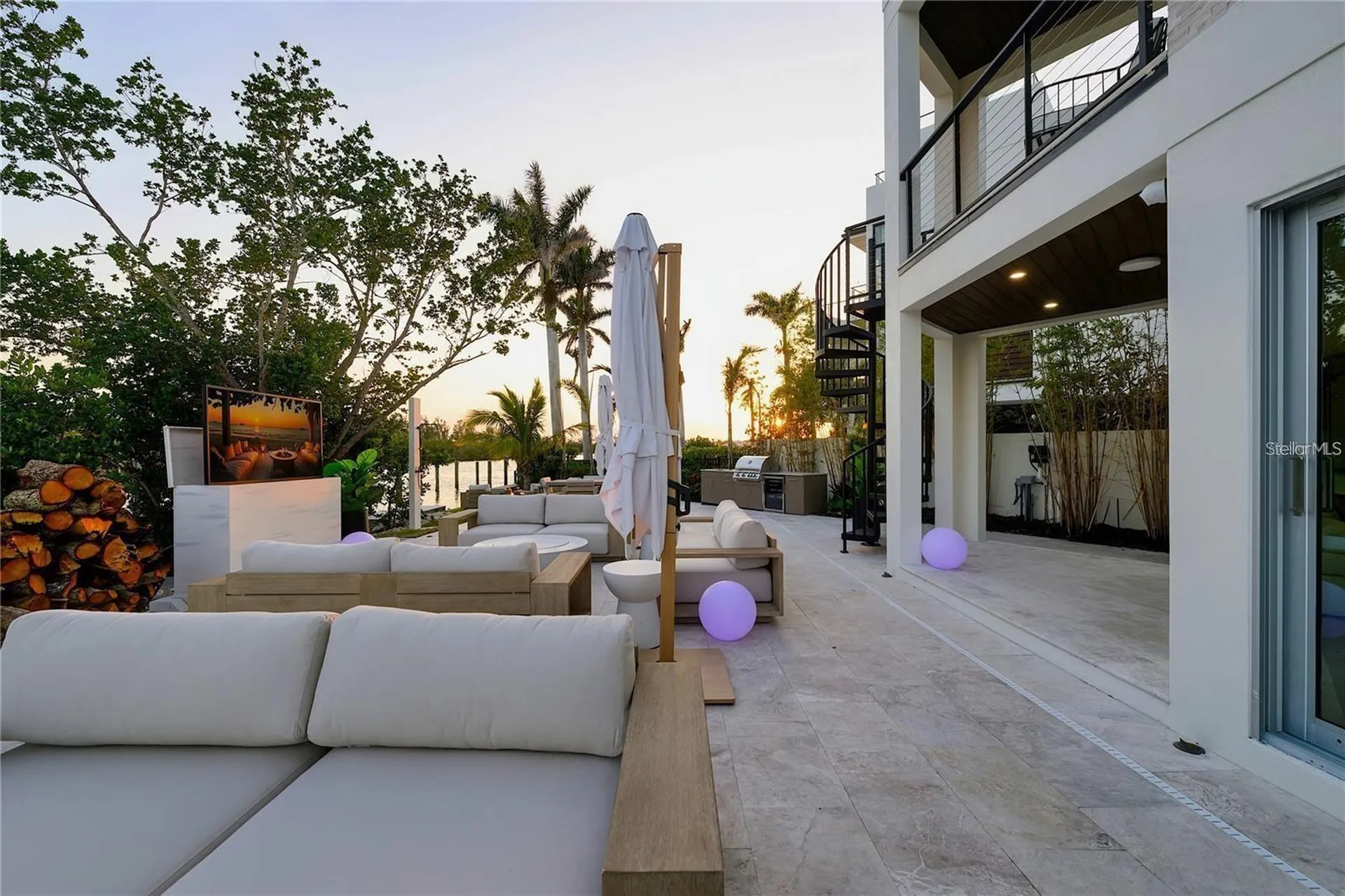 1406 Tangier Way Sarasota FL 34239