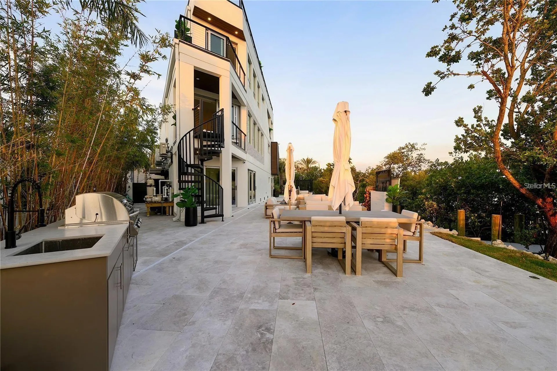 1406 Tangier Way Sarasota FL 34239
