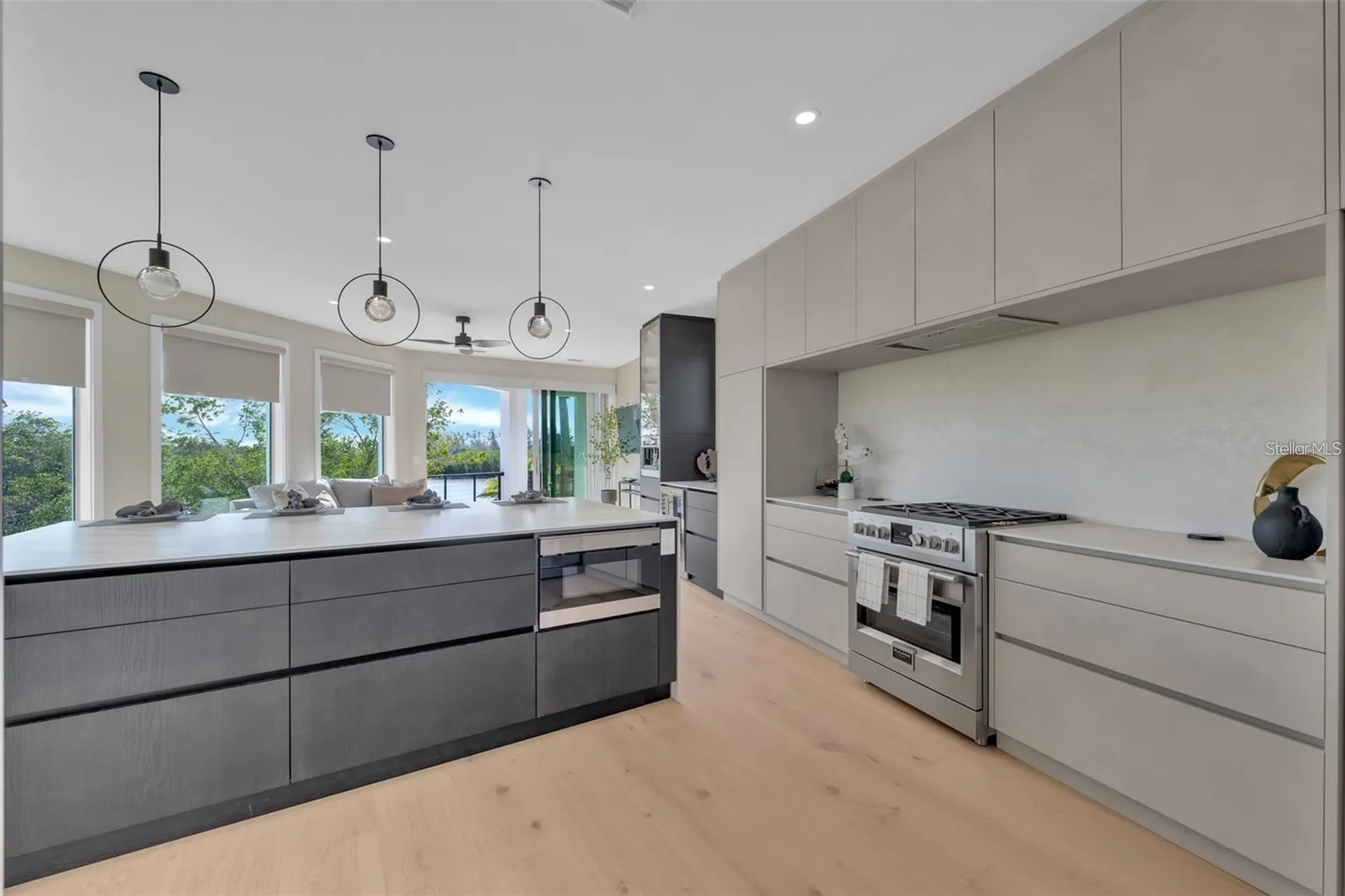 1406 Tangier Way Sarasota FL 34239