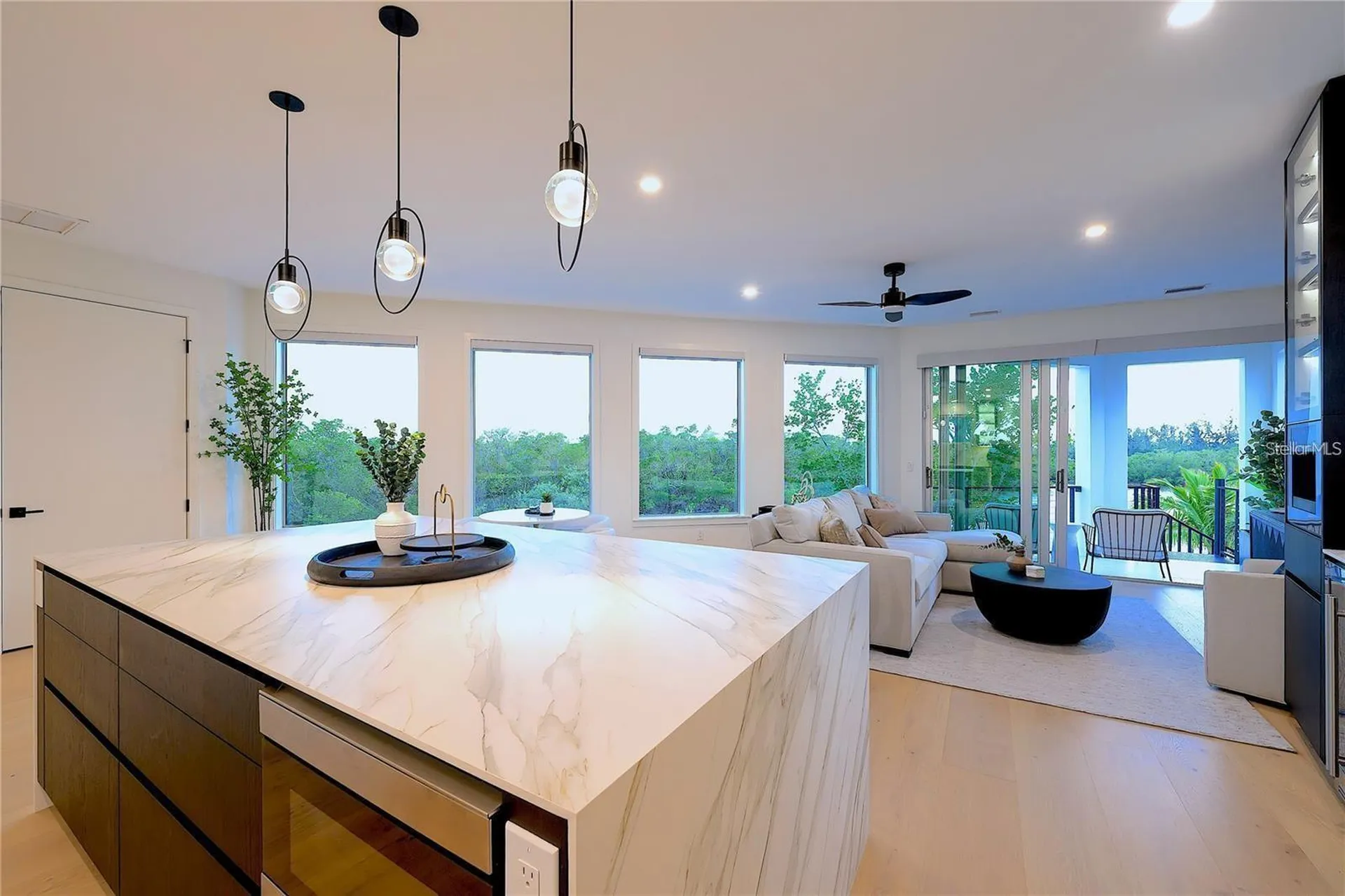 1406 Tangier Way Sarasota FL 34239