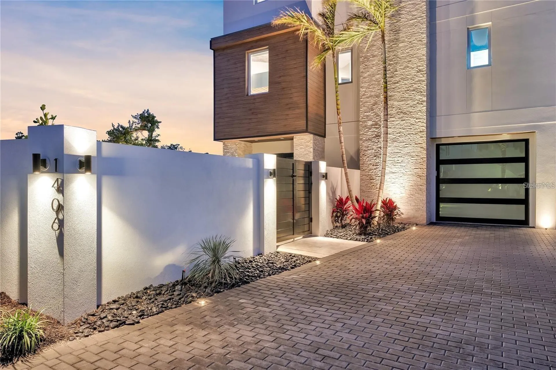 1406 Tangier Way Sarasota FL 34239