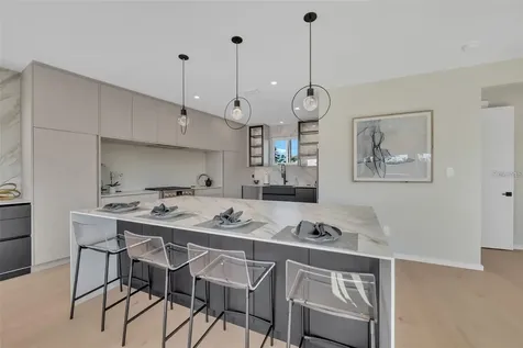 1406 Tangier Way Sarasota FL 34239