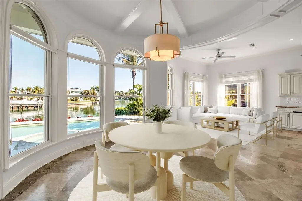 1389 Tangier Way Sarasota FL 34239