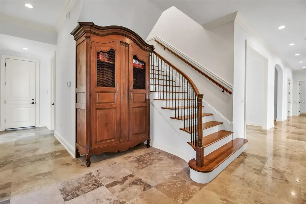1389 Tangier Way Sarasota FL 34239