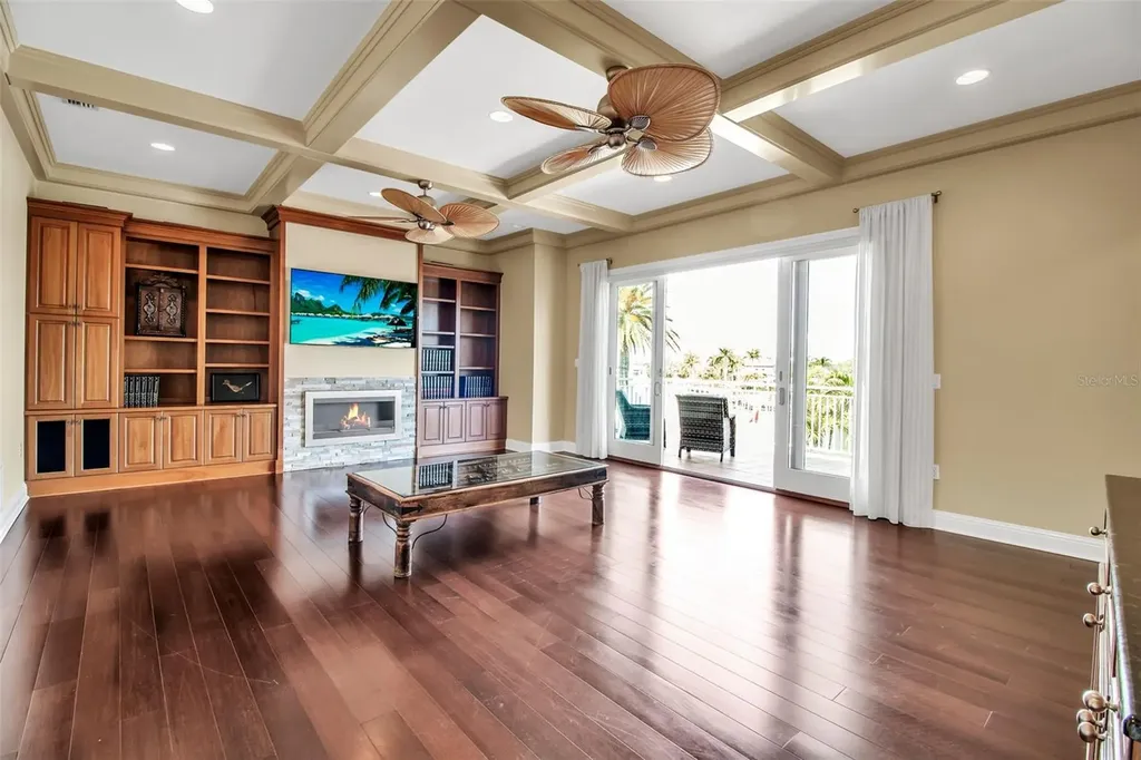 1389 Tangier Way Sarasota FL 34239