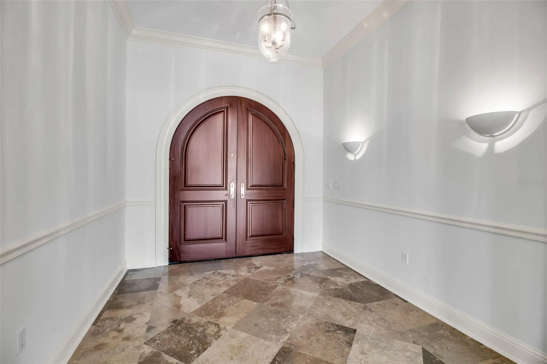 1389 Tangier Way Sarasota FL 34239