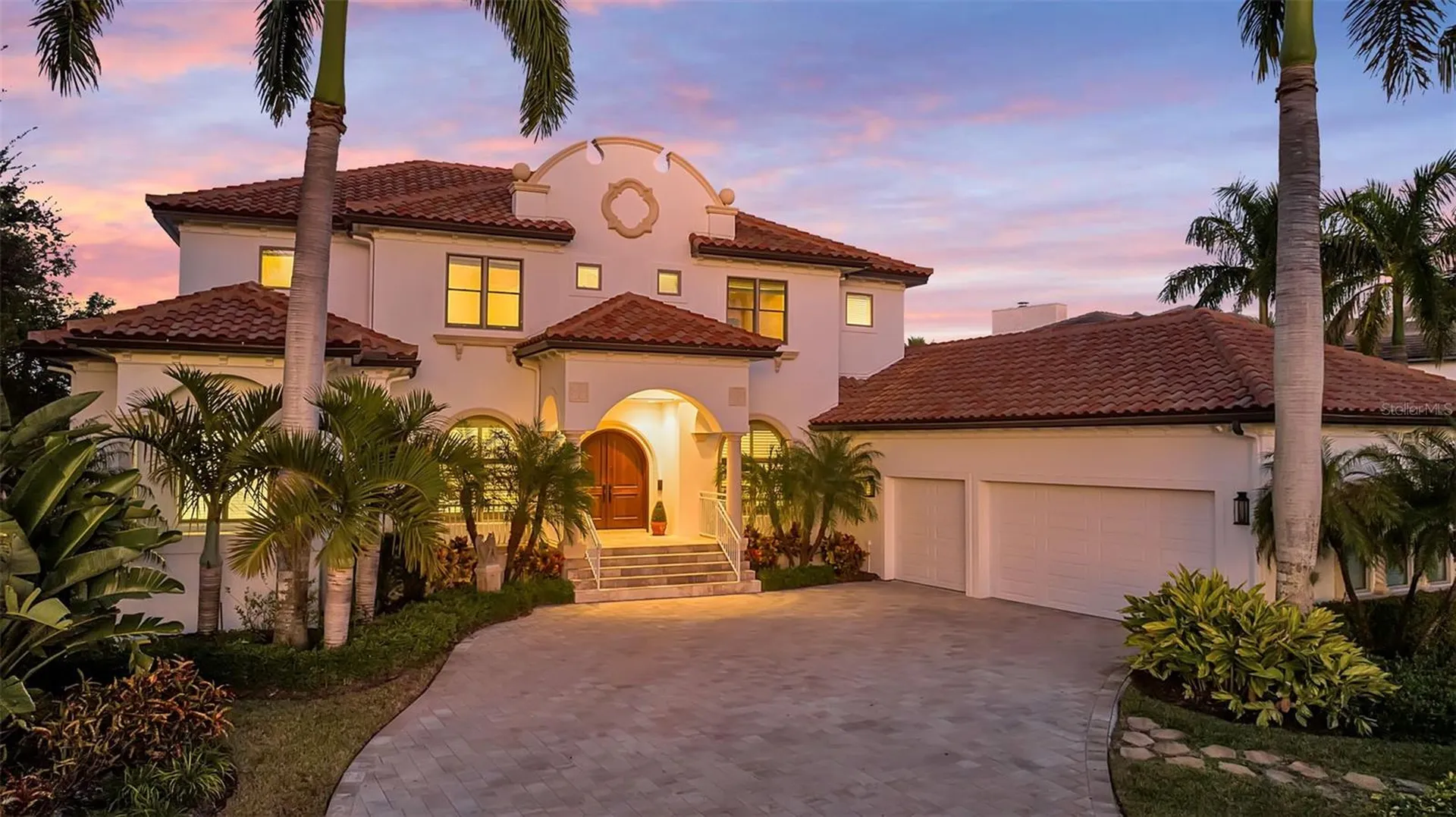 1389 Tangier Way Sarasota FL 34239