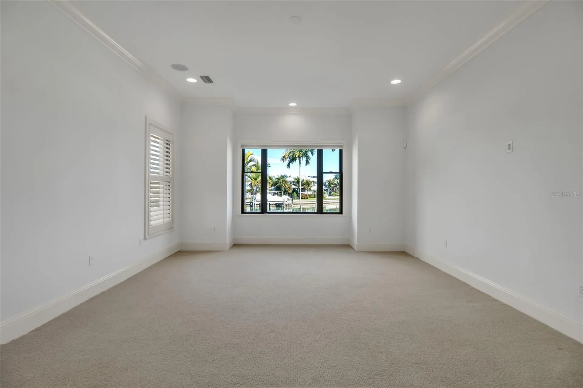 1389 Tangier Way Sarasota FL 34239