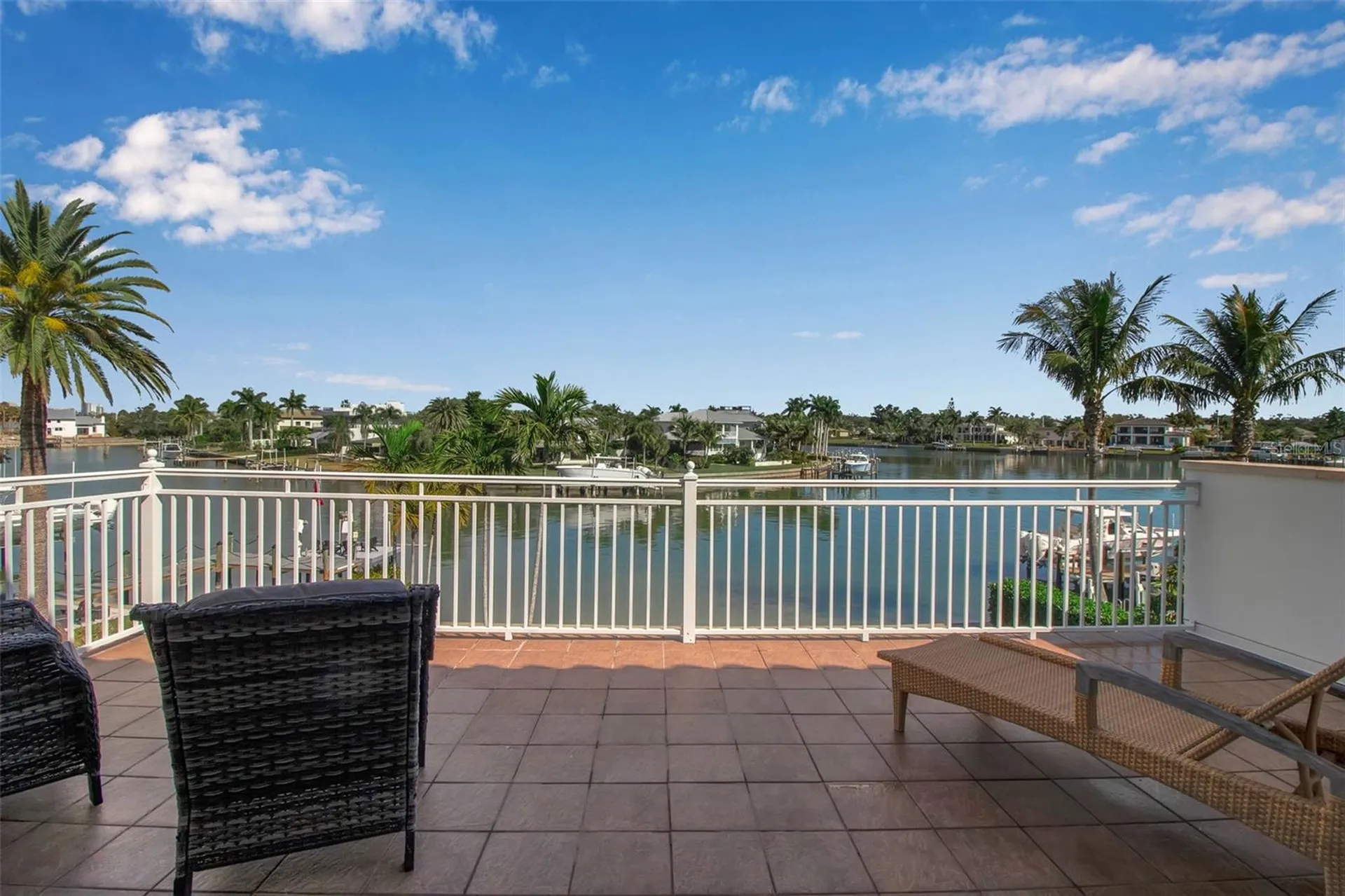 1389 Tangier Way Sarasota FL 34239