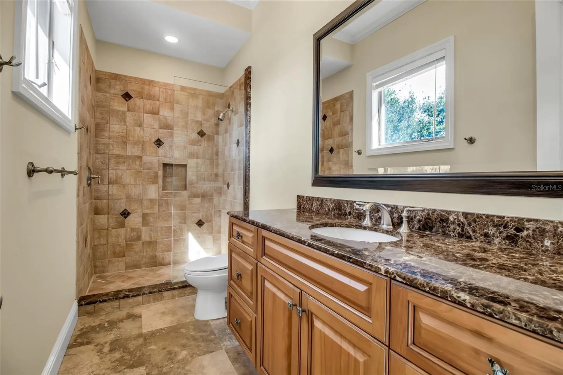 1389 Tangier Way Sarasota FL 34239