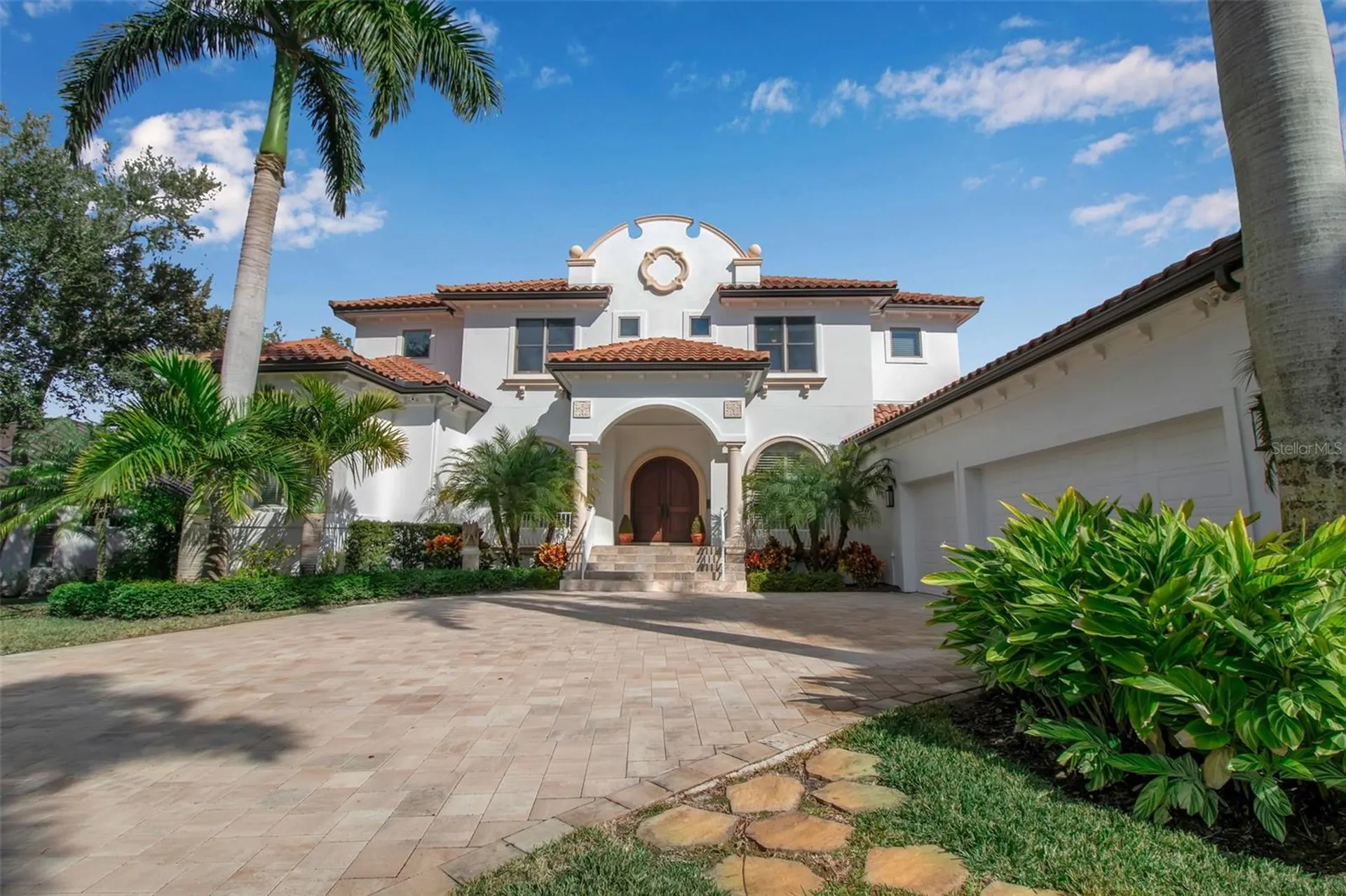 1389 Tangier Way Sarasota FL 34239