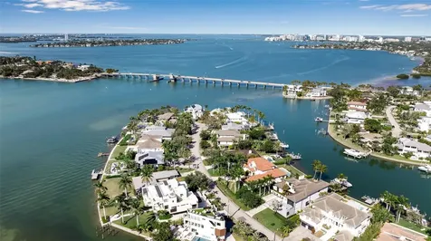 1389 Tangier Way Sarasota FL 34239