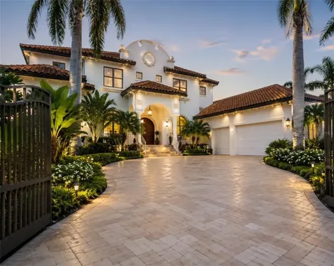 1389 Tangier Way Sarasota FL 34239