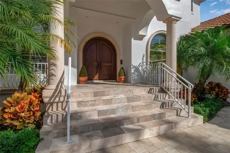 1389 Tangier Way Sarasota FL 34239