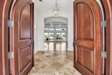 1389 Tangier Way Sarasota FL 34239